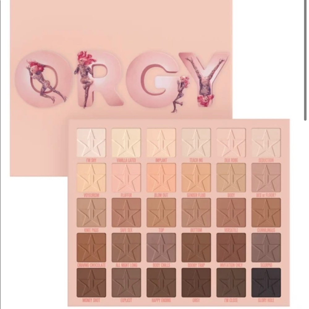 Jeffree Star O eyeshadow palette